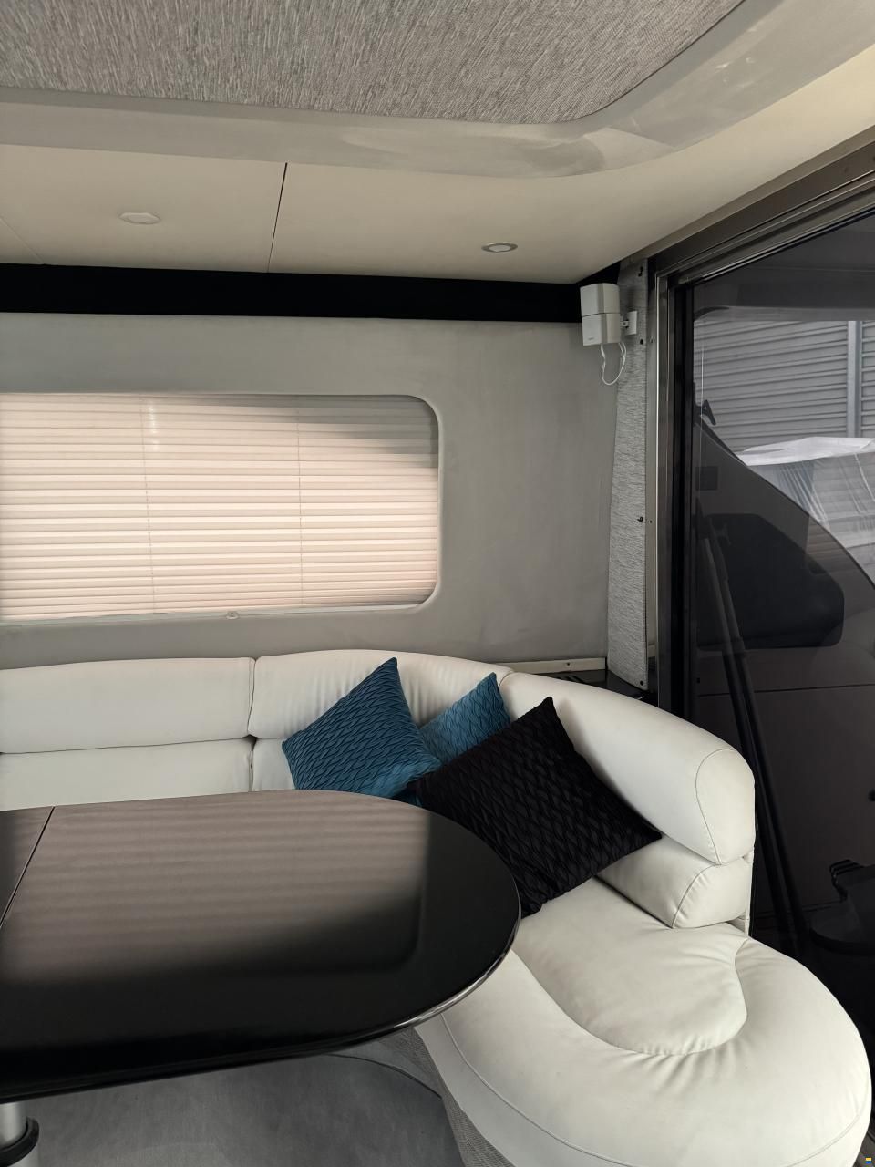 Azimut 46 Fly / REFIT