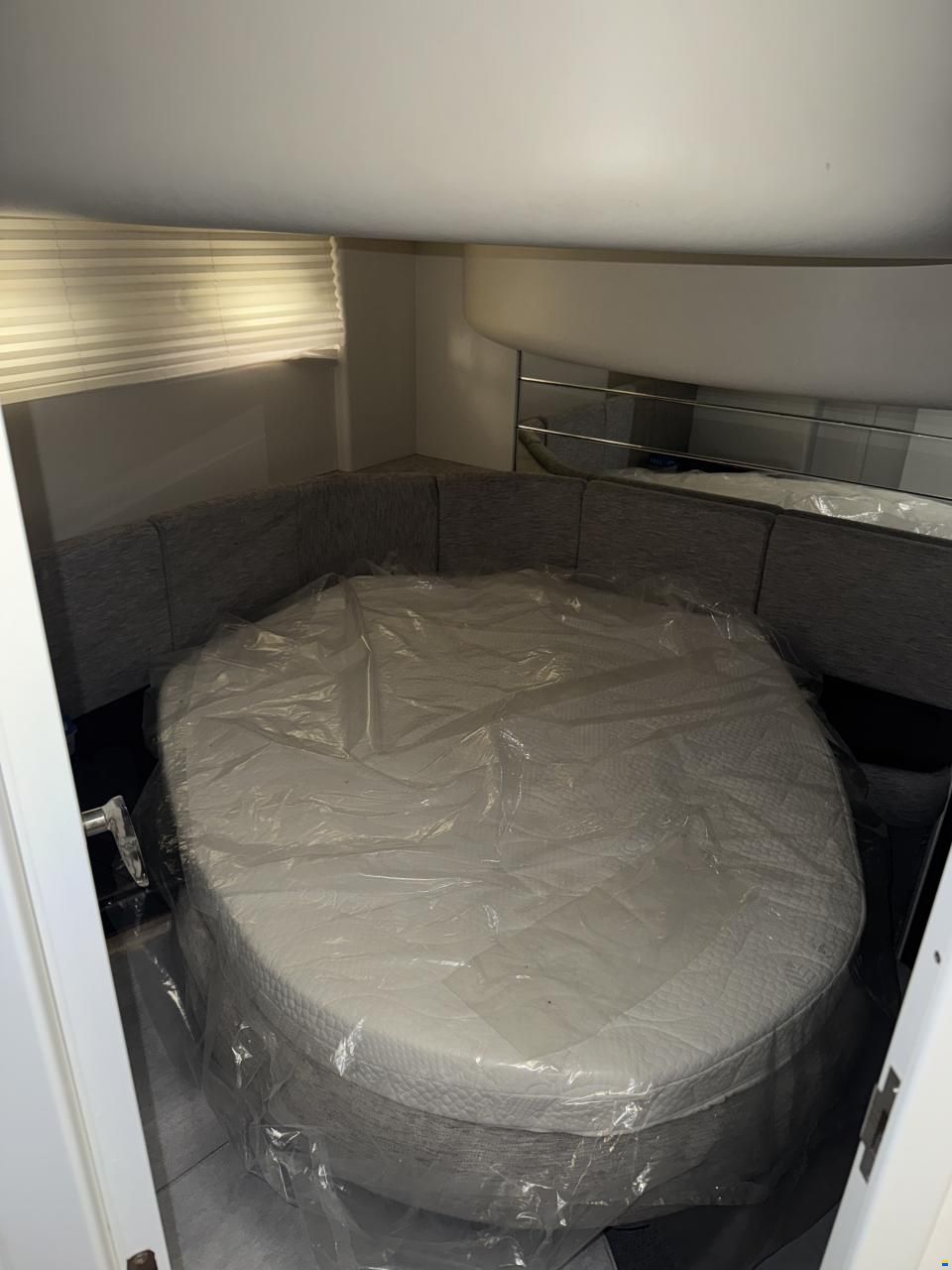 Azimut 46 Fly / REFIT
