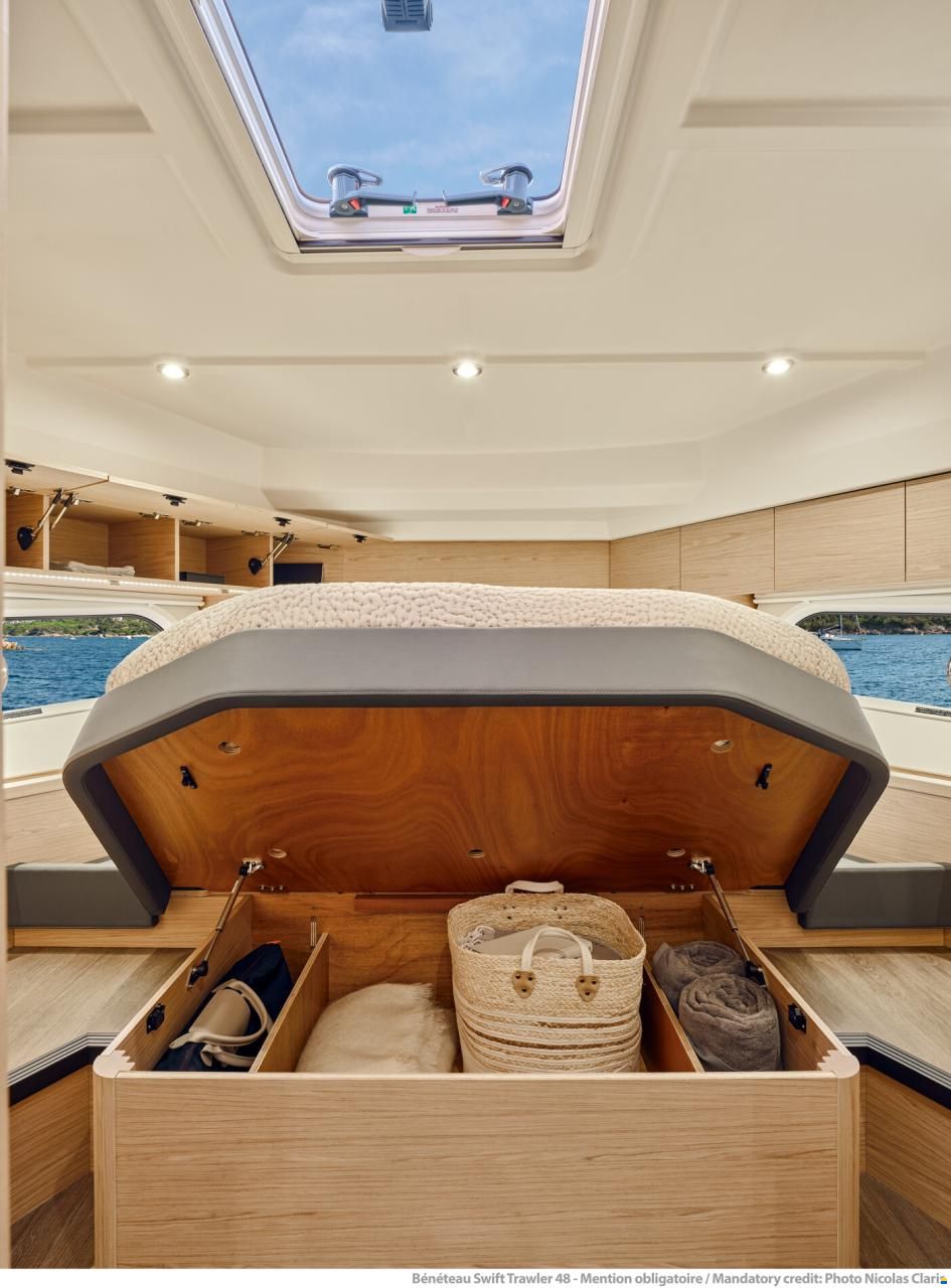 Beneteau Swift Trawler 48 Fly