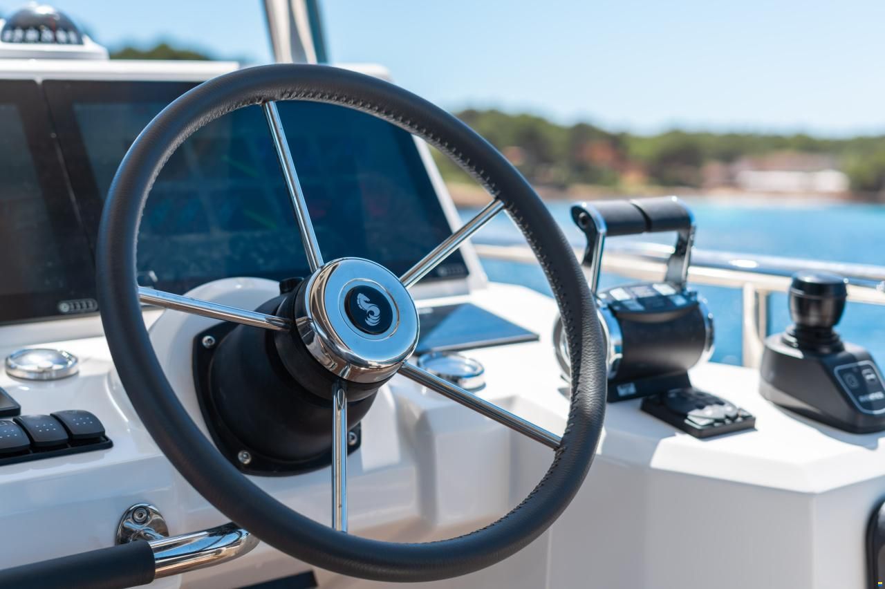 Beneteau Grand Trawler 62