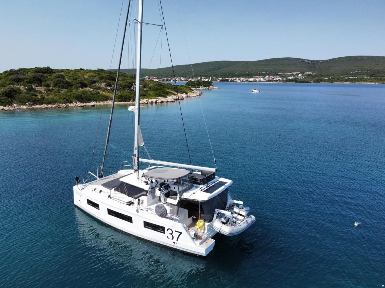 Aventura 37