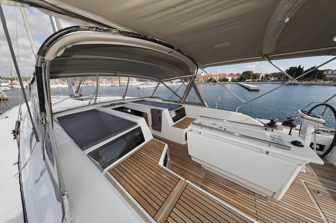 Beneteau Oceanis 51.1