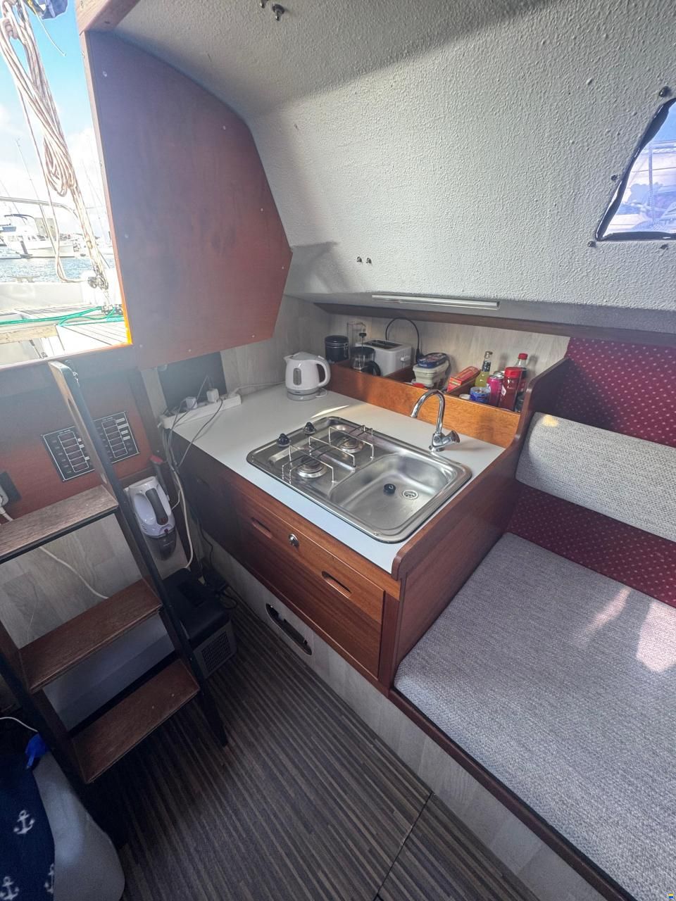 FINN EXPRESS 83