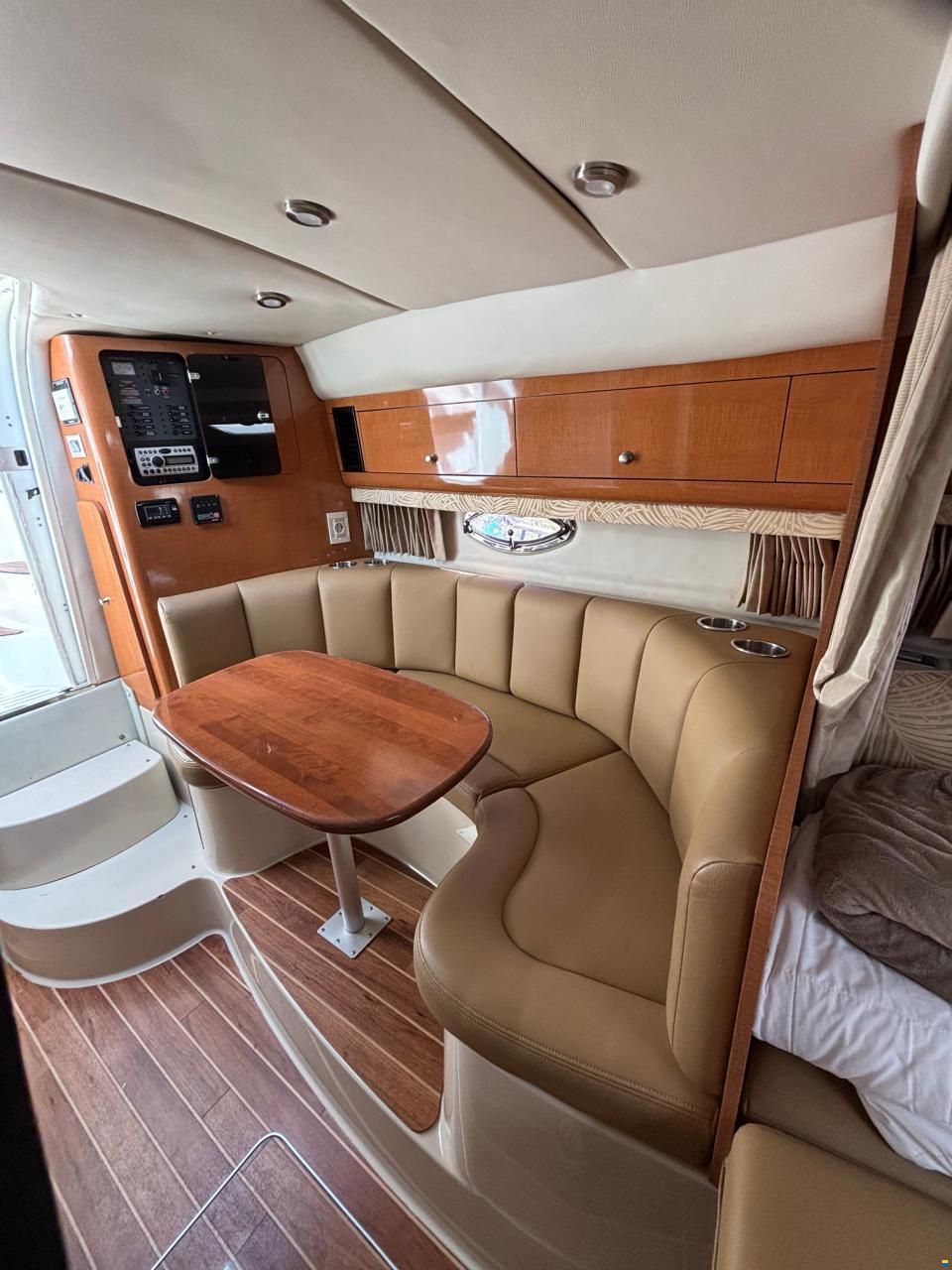 Chaparral 290