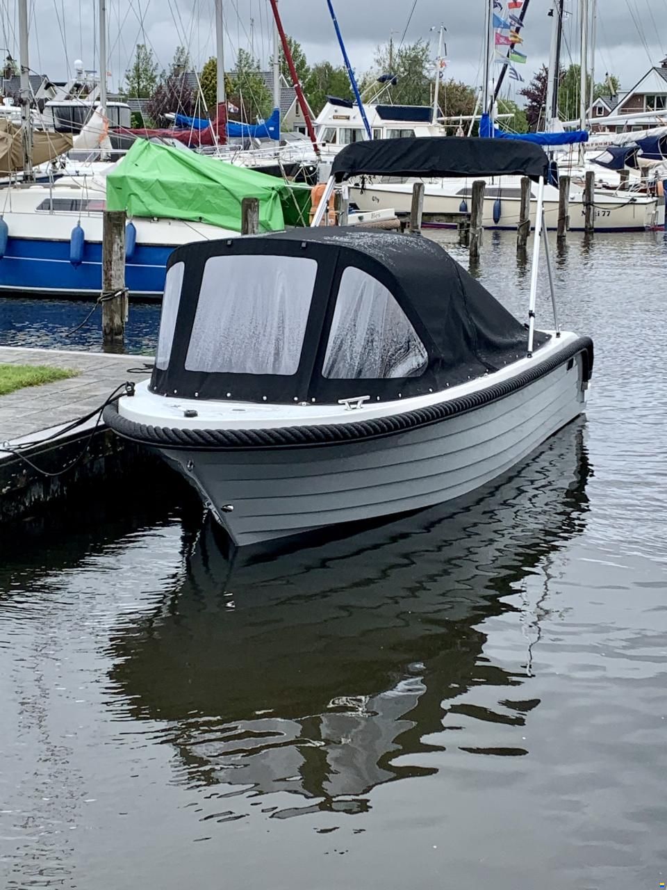 Gentle Sloepen Tender 555