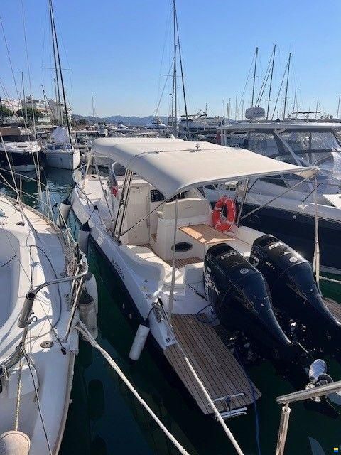 Marinello 26' Cabin