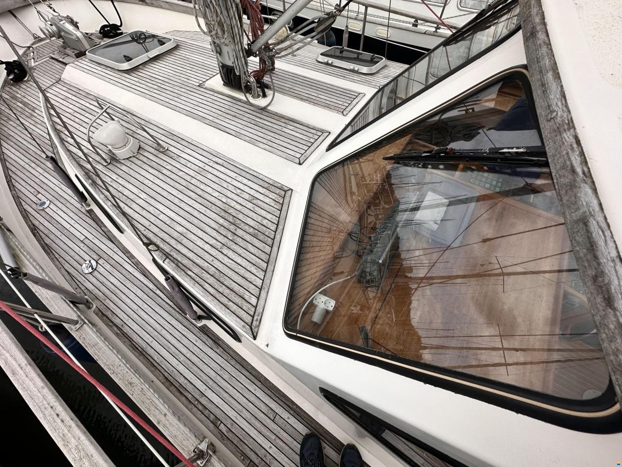 Nauticat 33