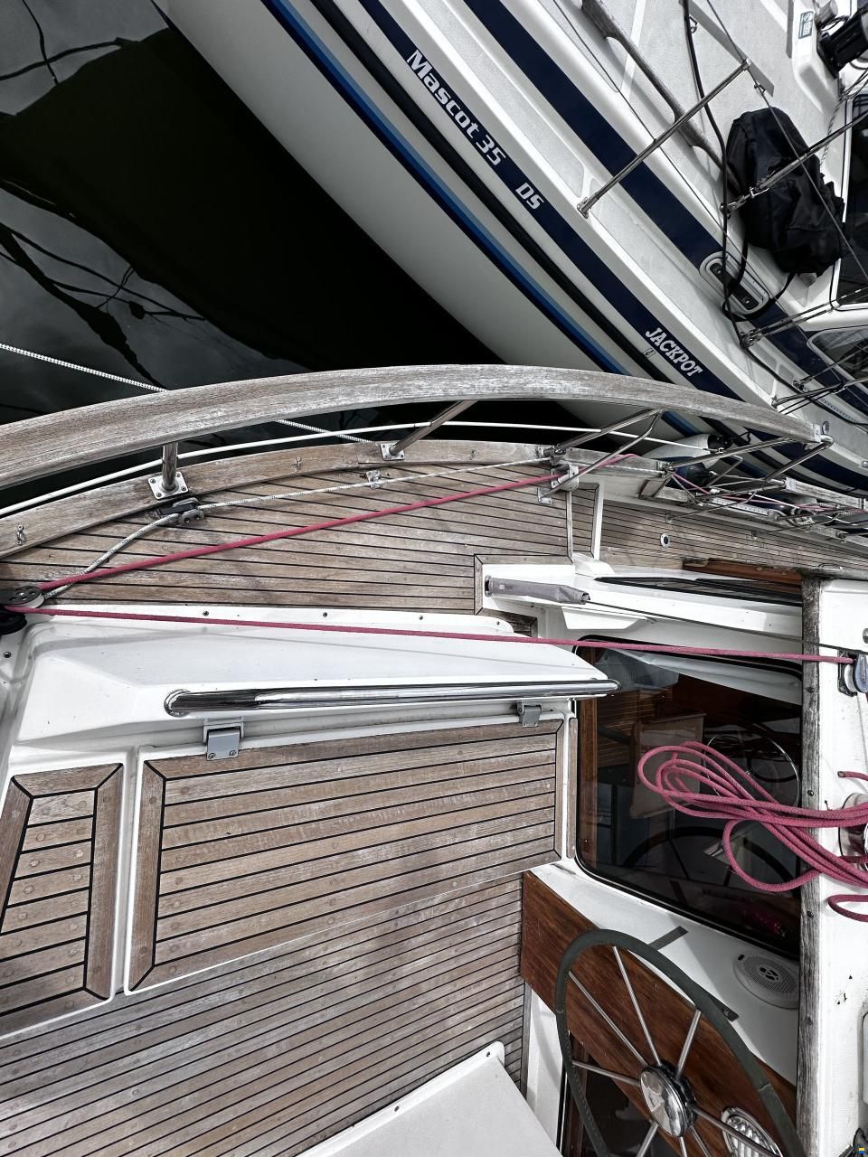 Nauticat 33