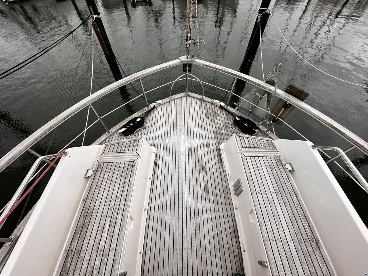 Nauticat 33