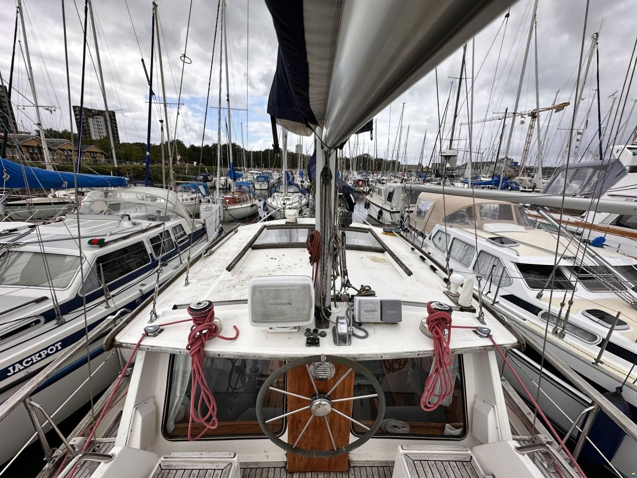 Nauticat 33