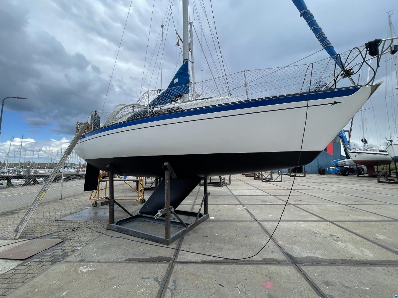 Van de Stadt SPIRIT 28