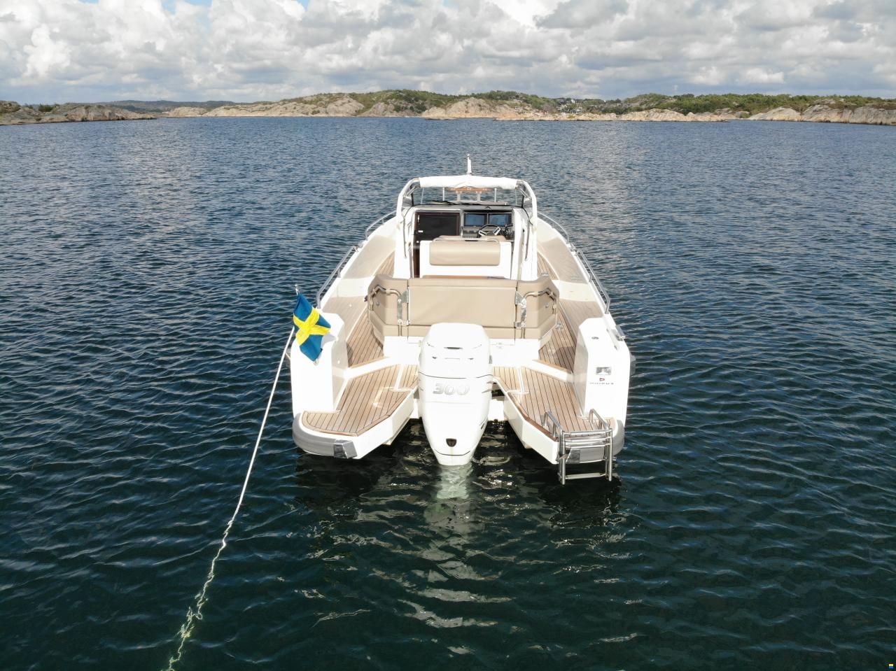 Nimbus Tender 9 T9