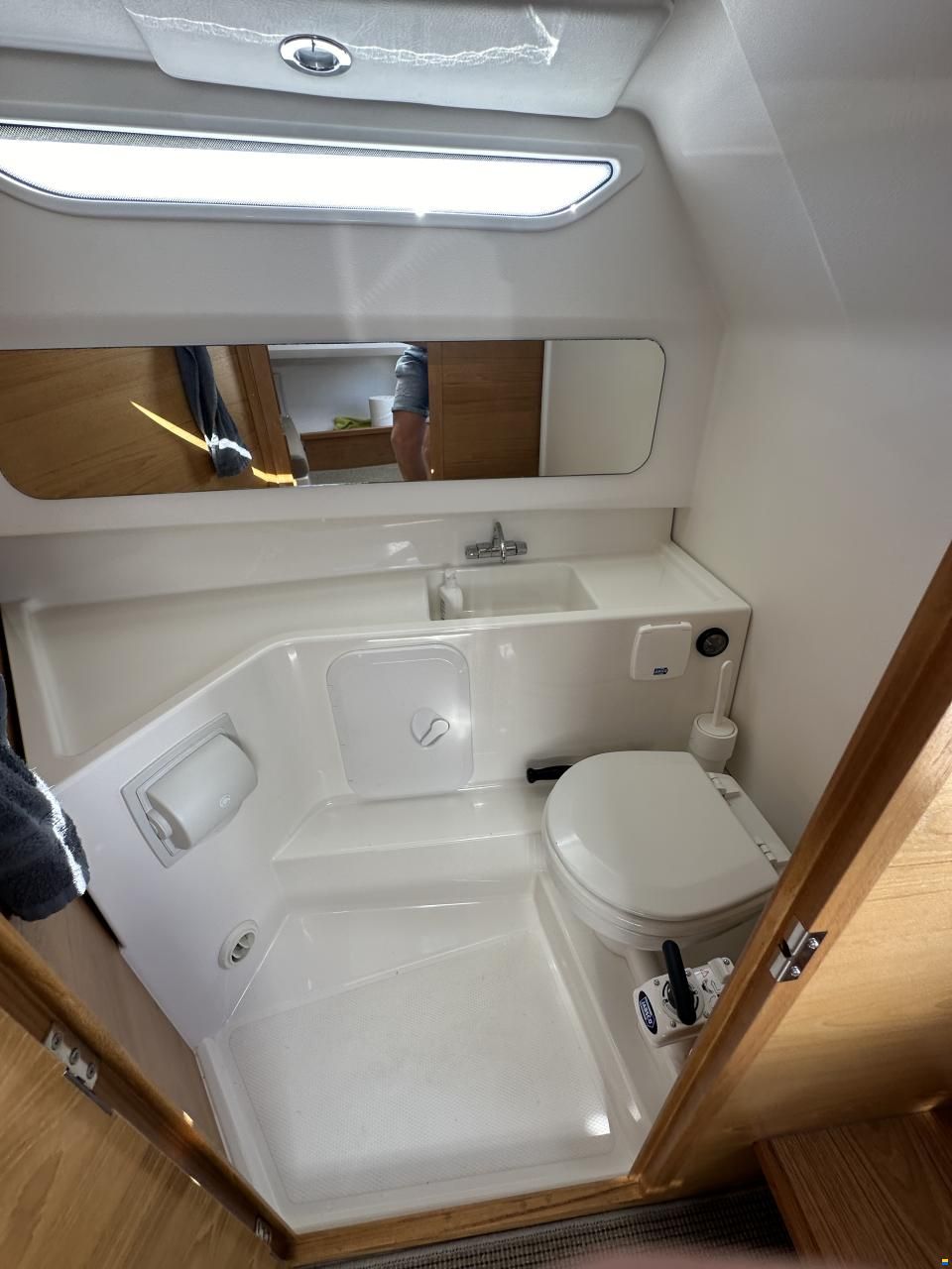 Nimbus Tender 9 T9