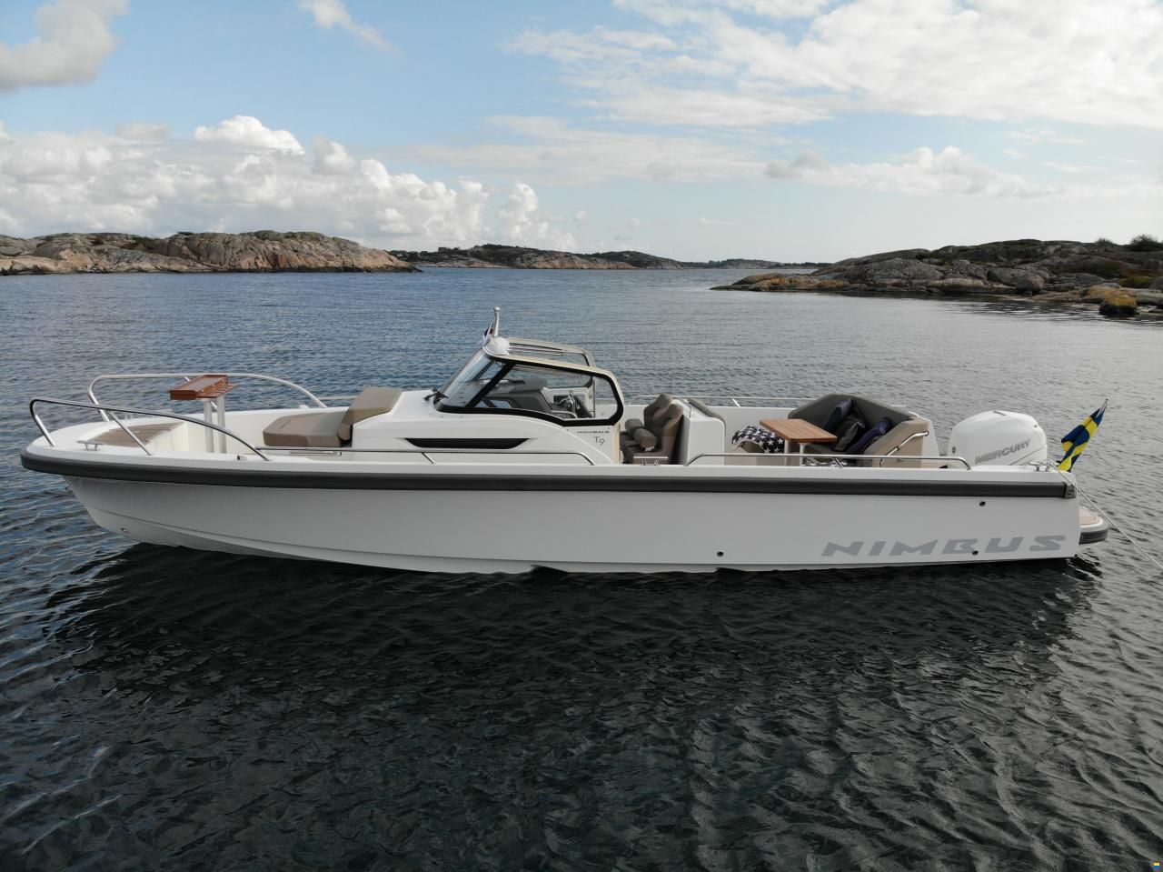 Nimbus Tender 9 T9