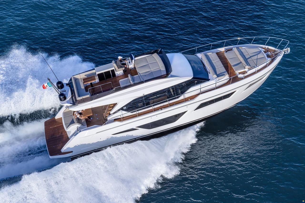 Ferretti 580