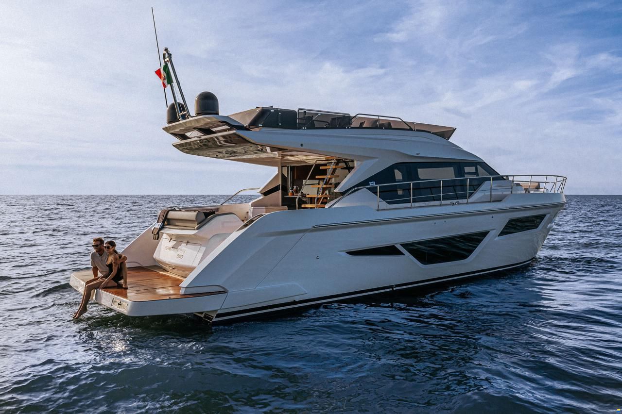 Ferretti 580