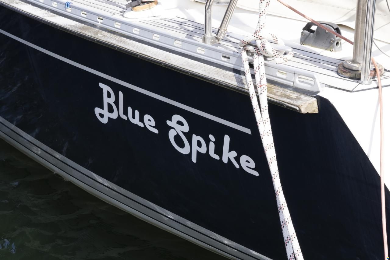 Hanse 411