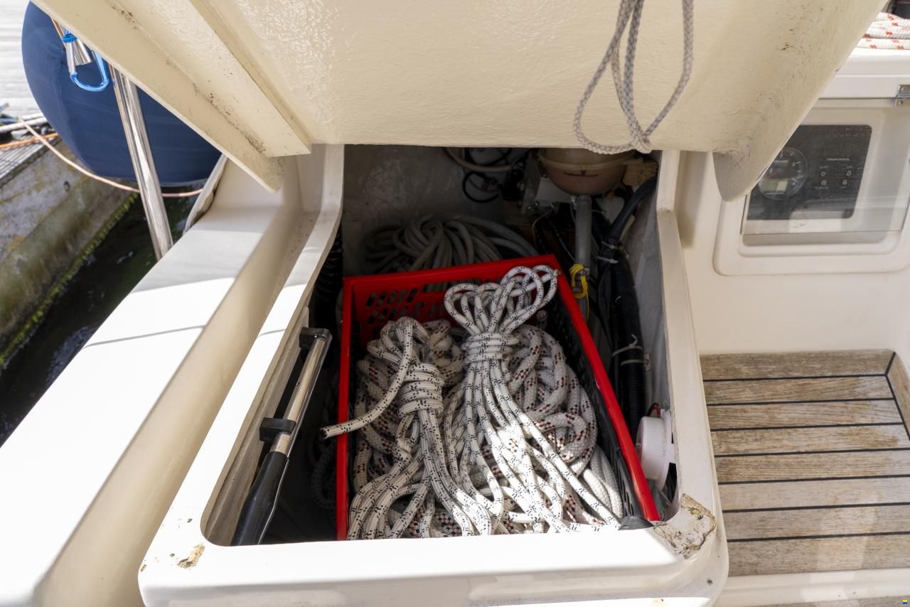 Hanse 411