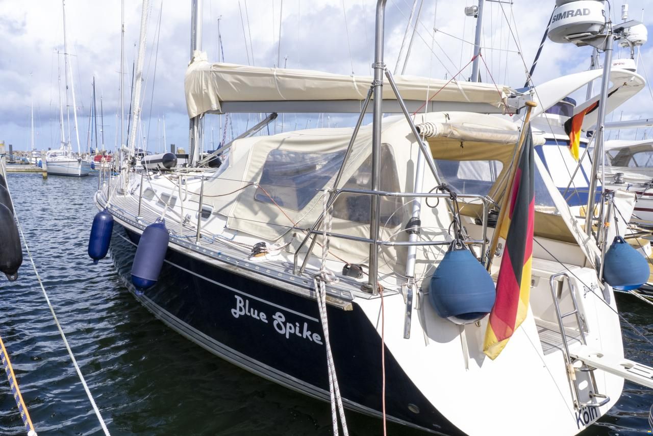 Hanse 411