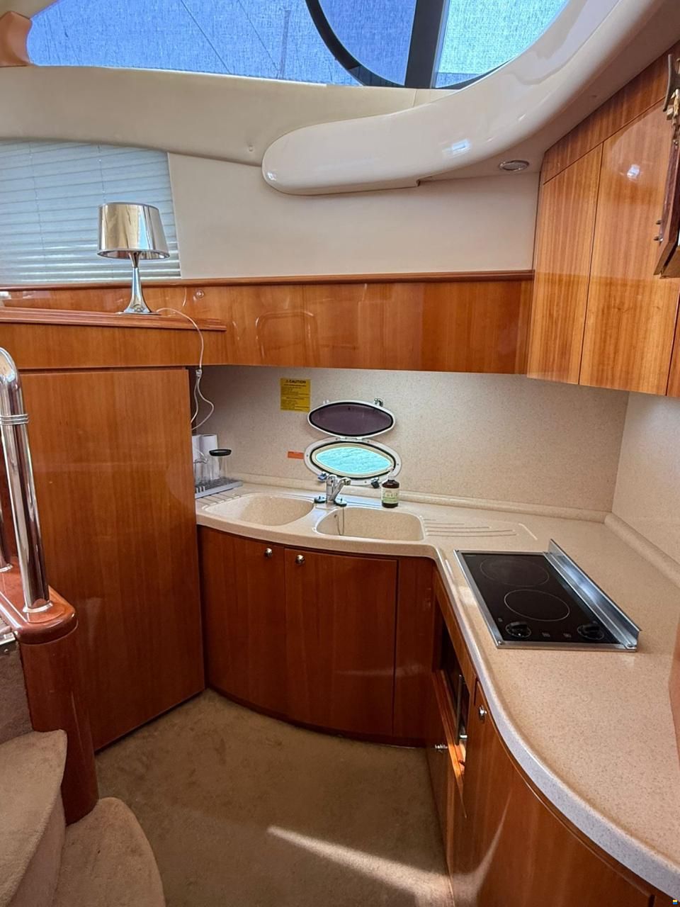 Azimut 42E