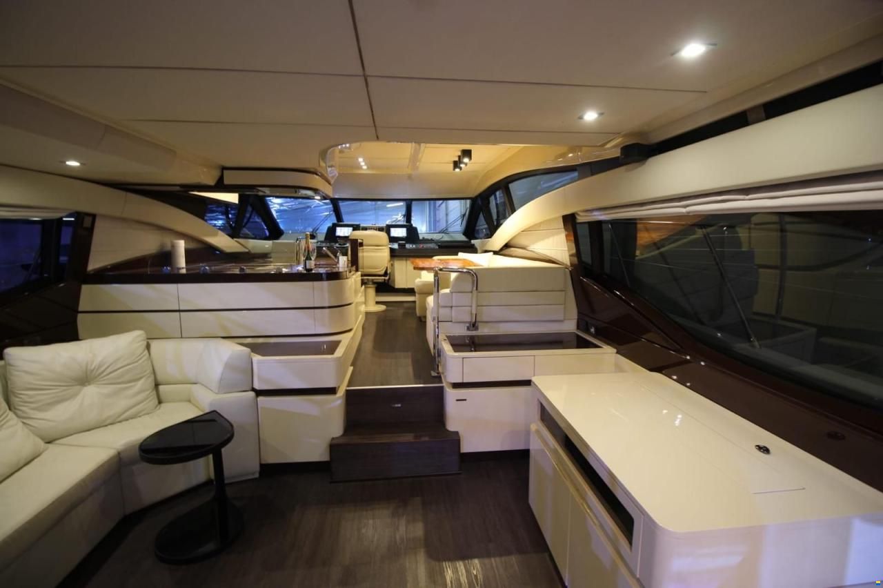 Azimut 58