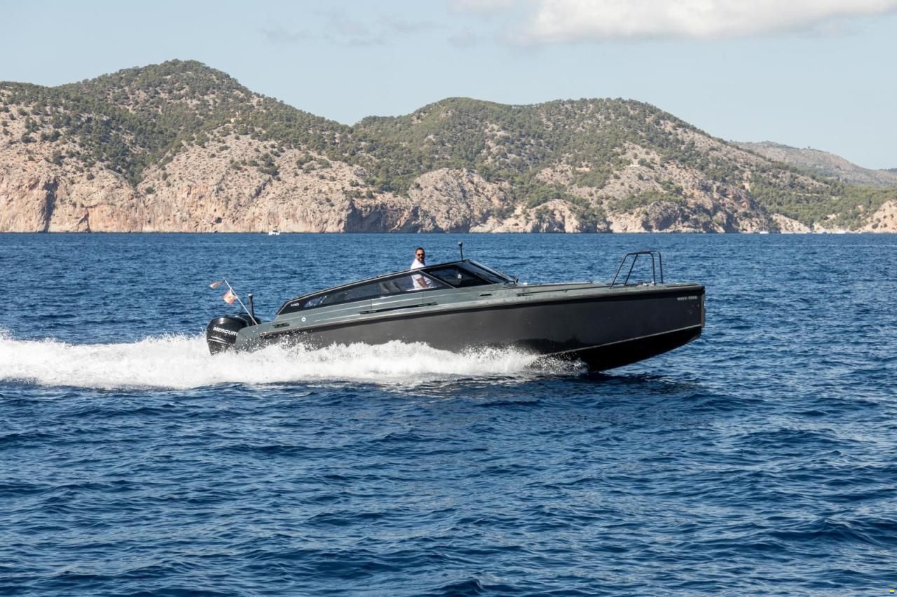 XO Boats Cruiser