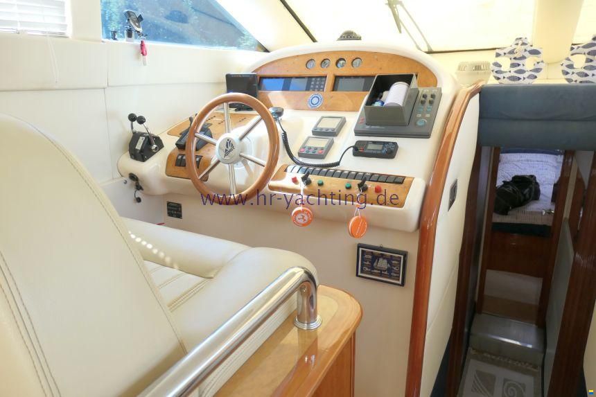 Azimut 52 Fly