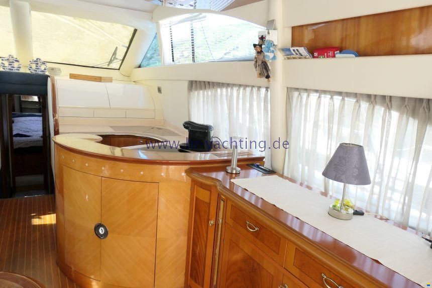 Azimut 52 Fly