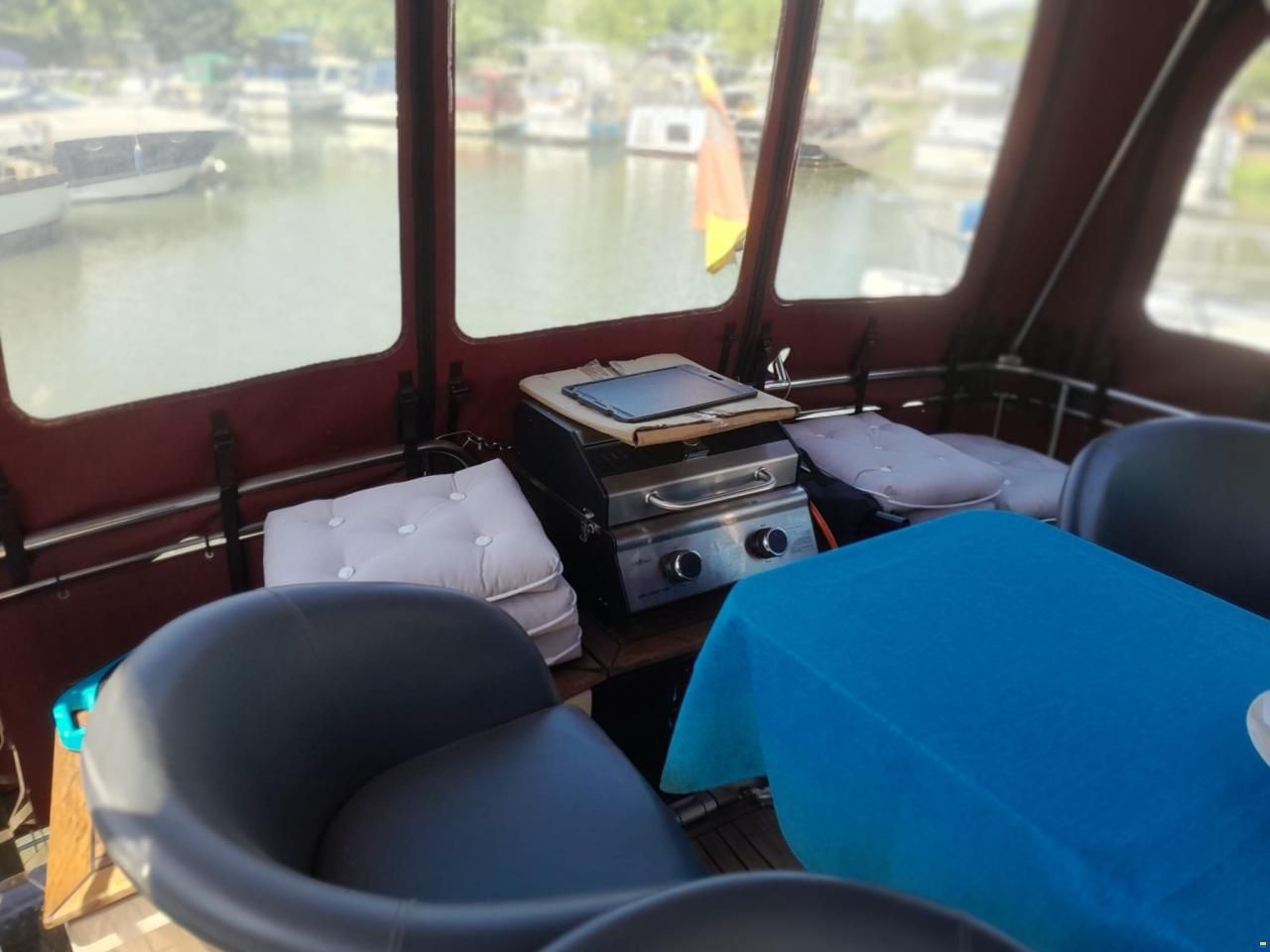 Linssen 400 AC TWIN