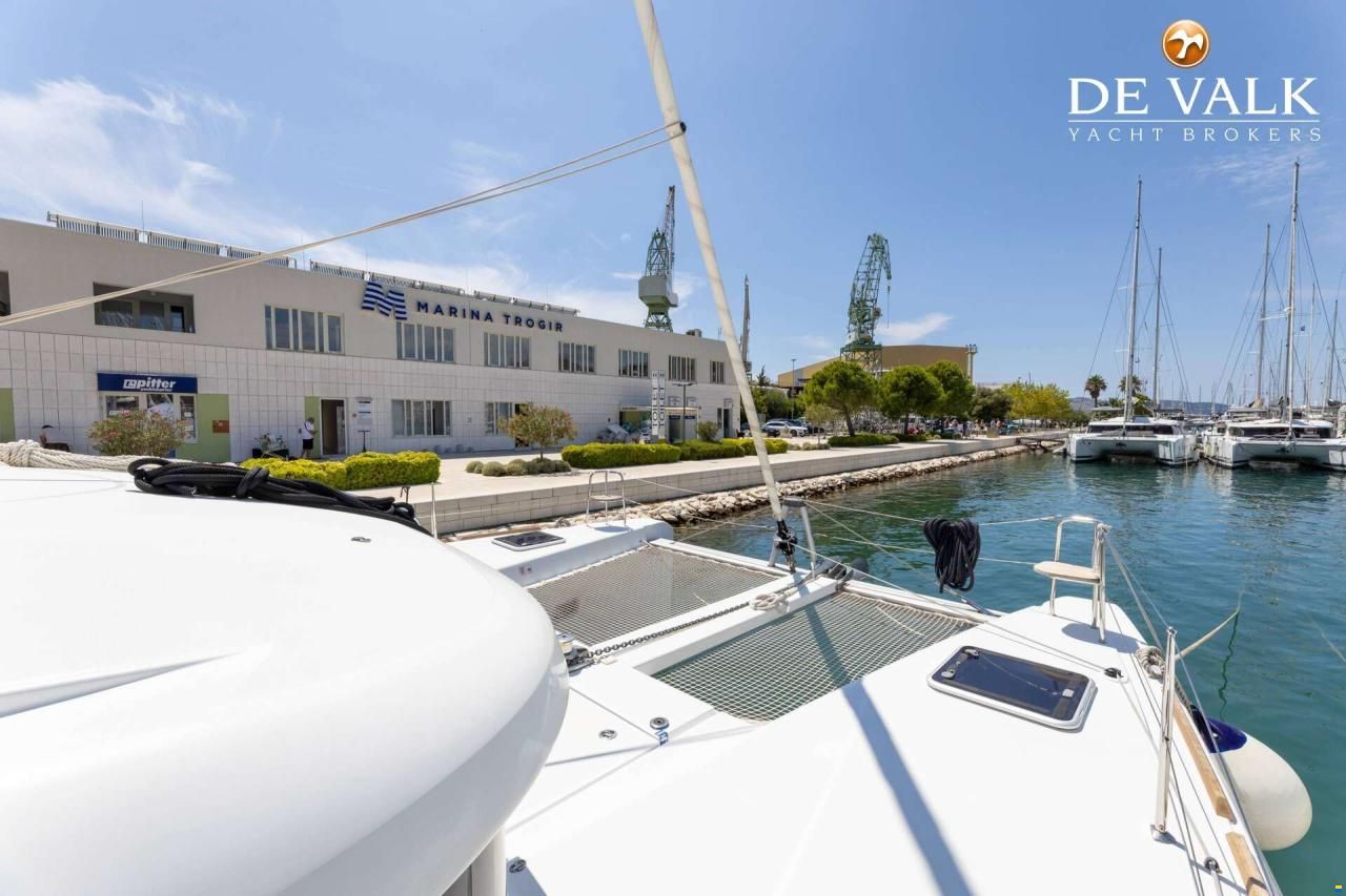 Lagoon 40