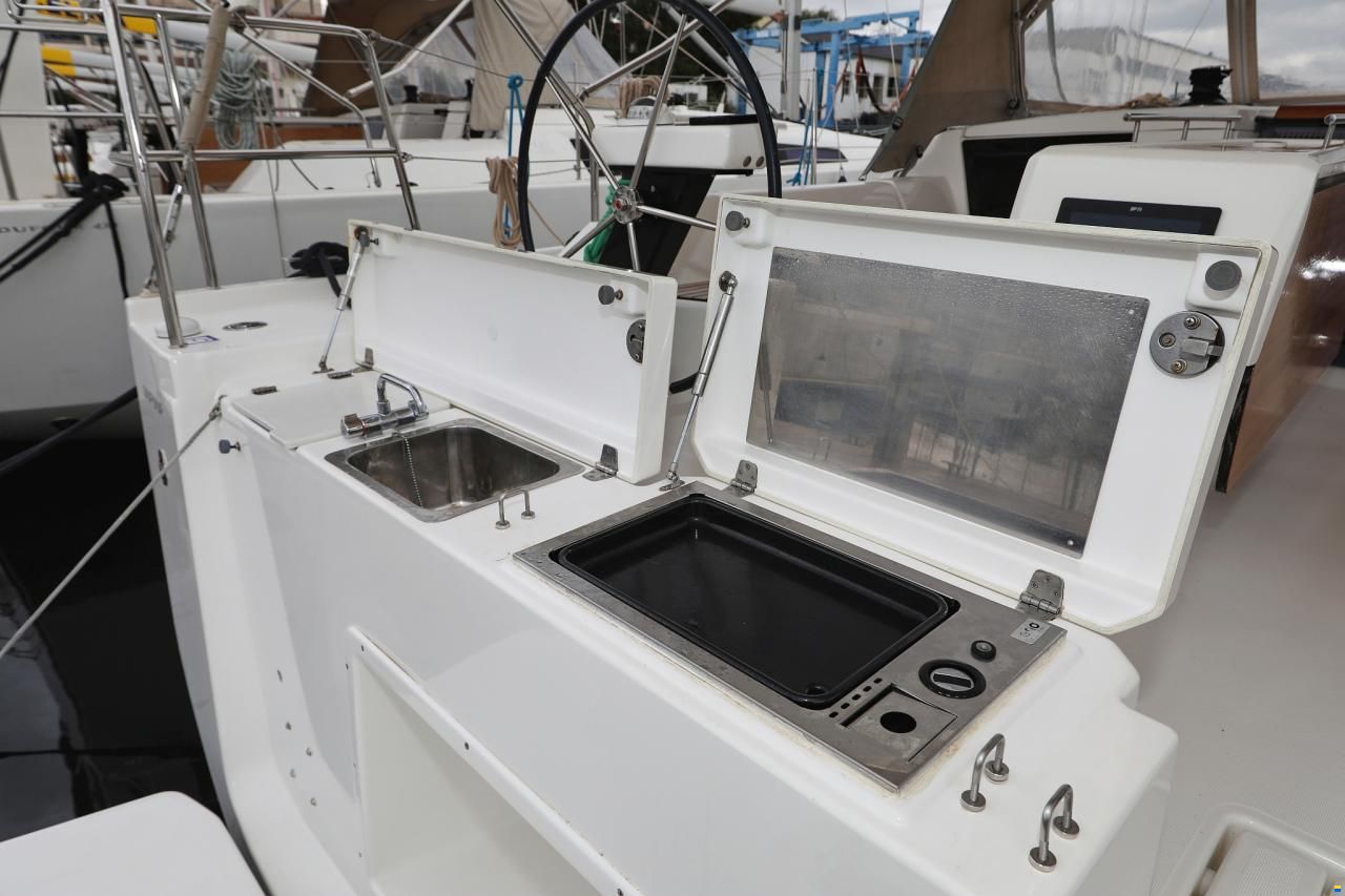 Dufour 390 GL