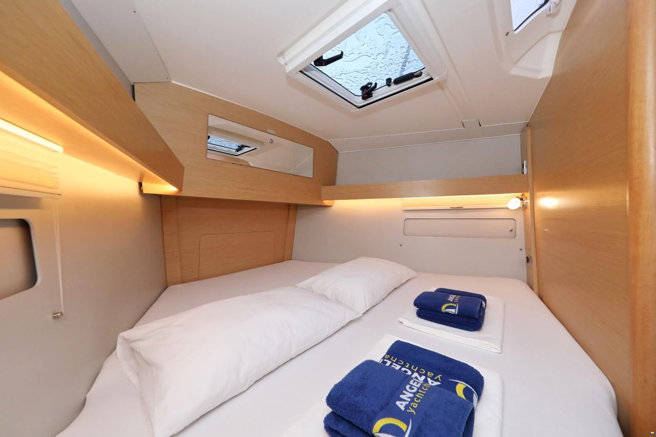 Dufour 390 GL