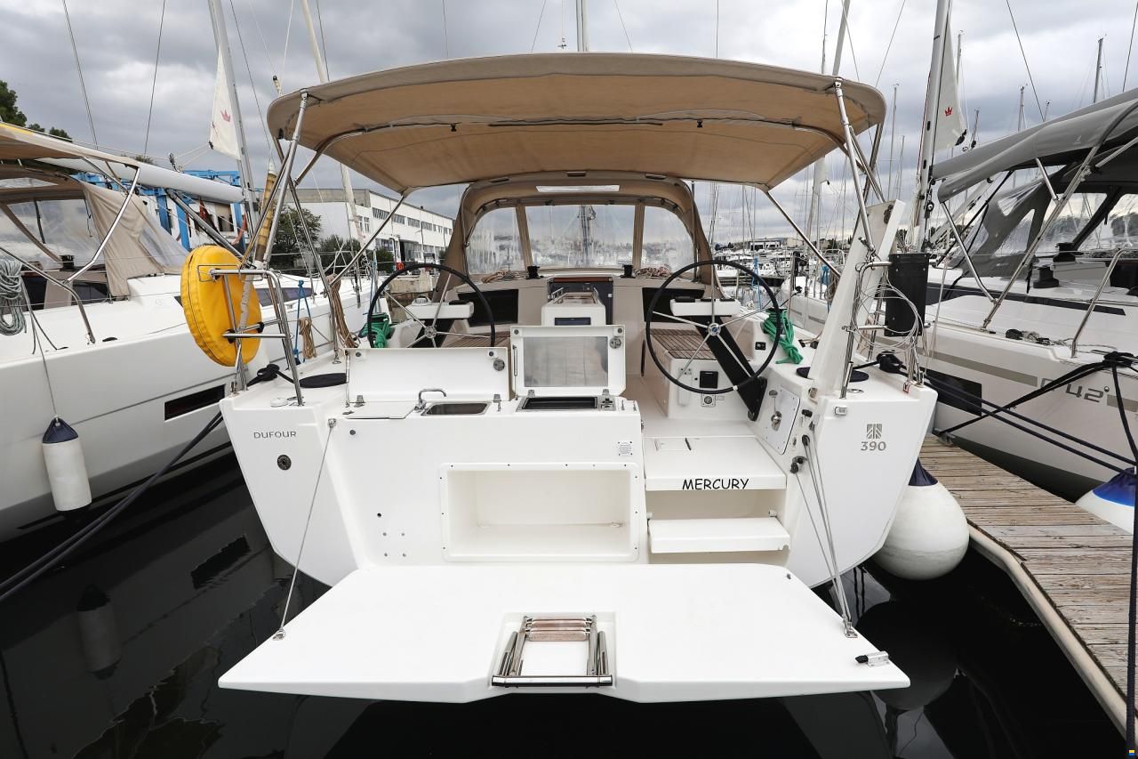 Dufour 390 GL