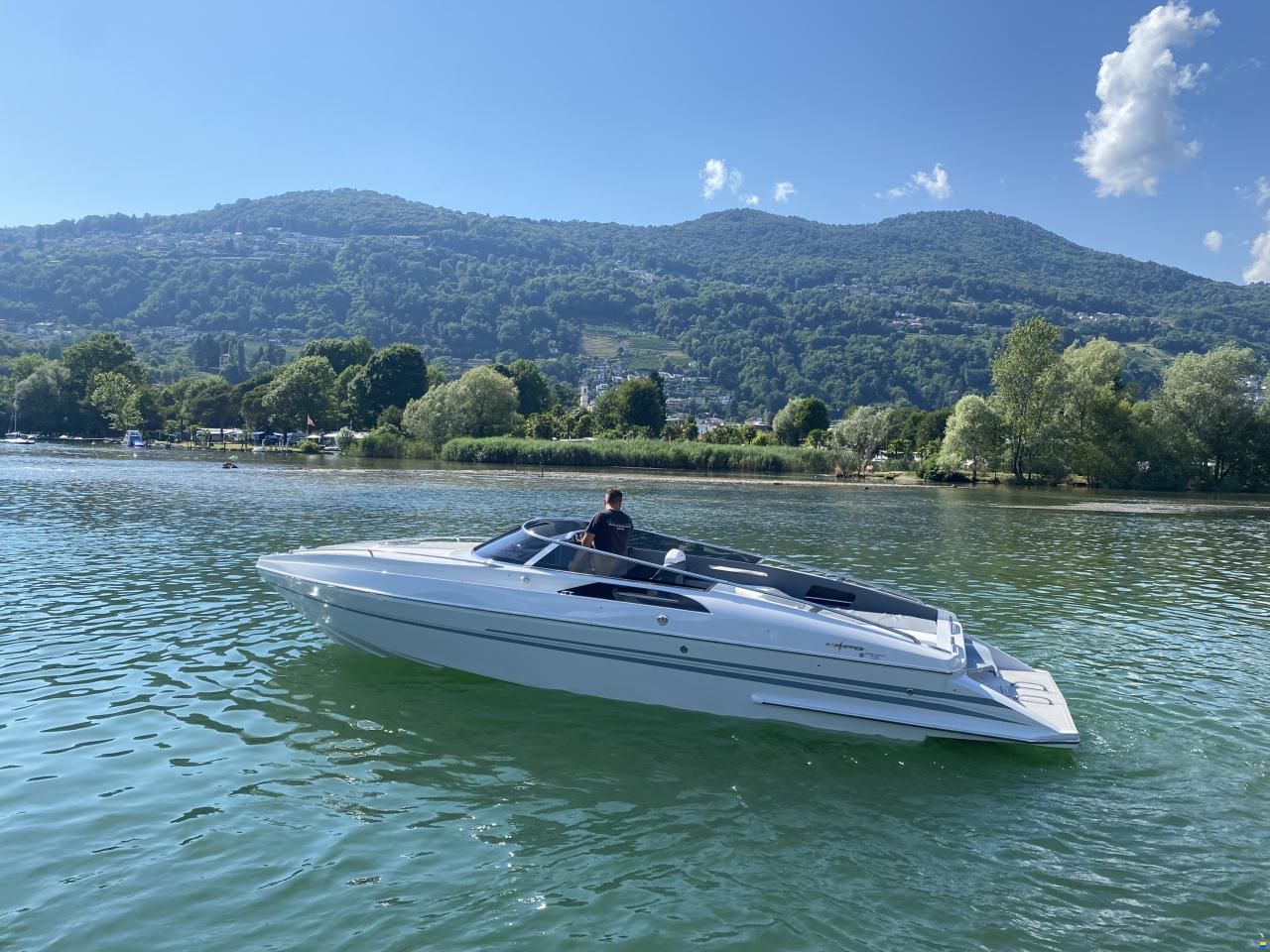 A. Mostes Venere 255