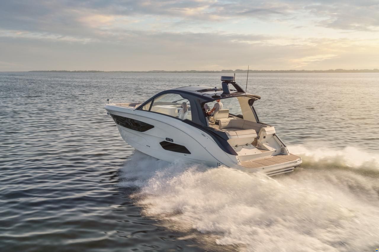 Sea Ray 370 SUNDANCER