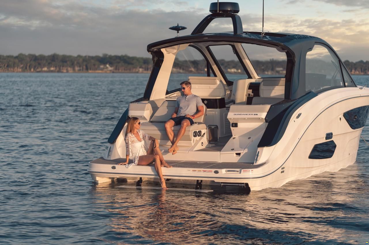 Sea Ray 370 SUNDANCER