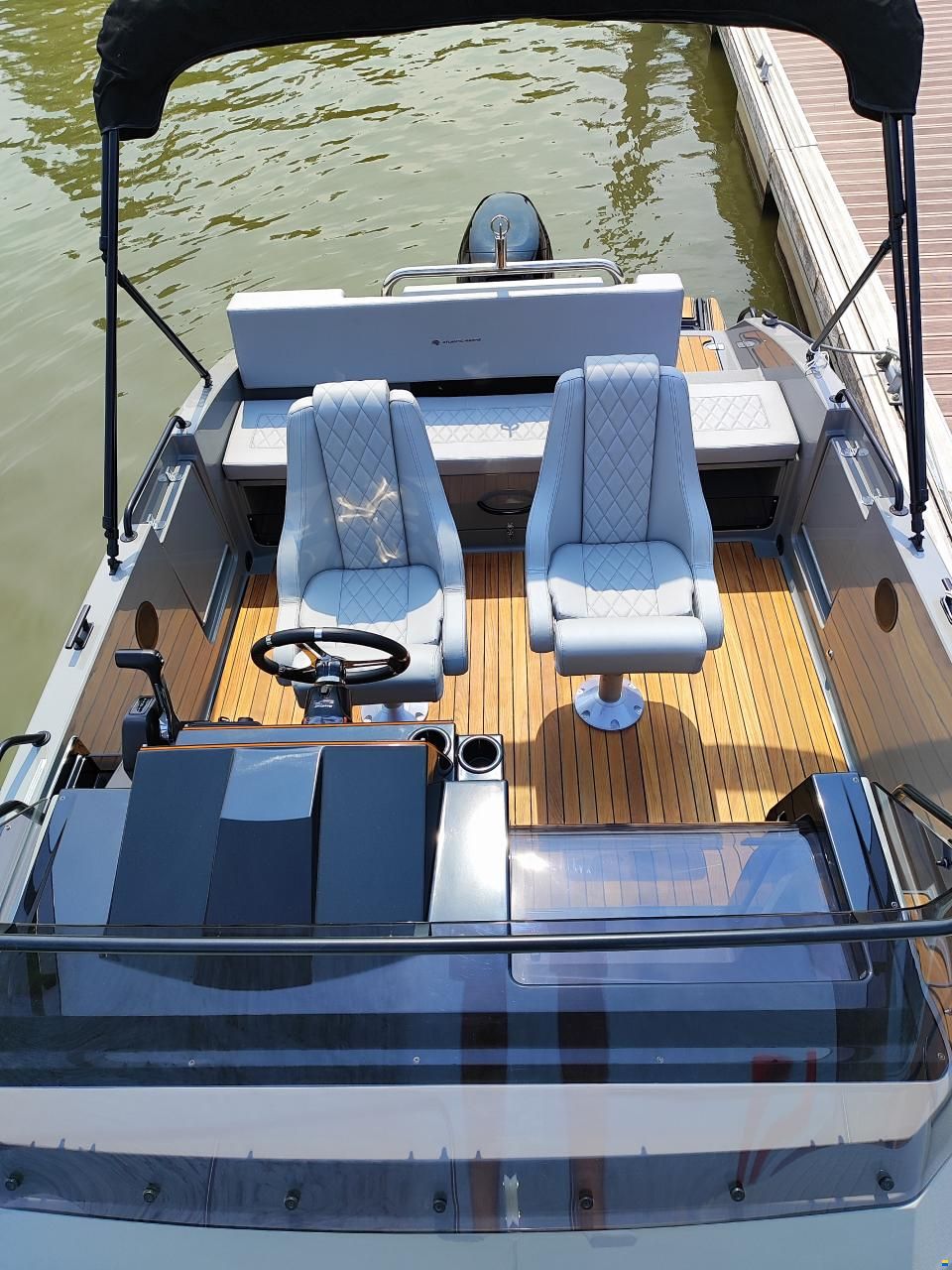 Atlantic Marine Sun Cruiser 630