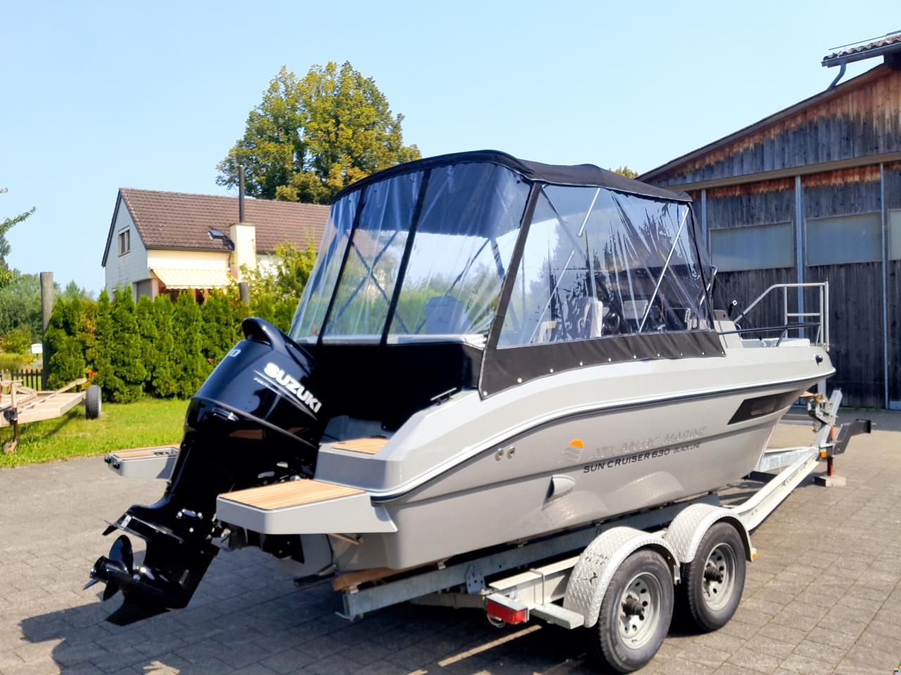 Atlantic Marine Sun Cruiser 630