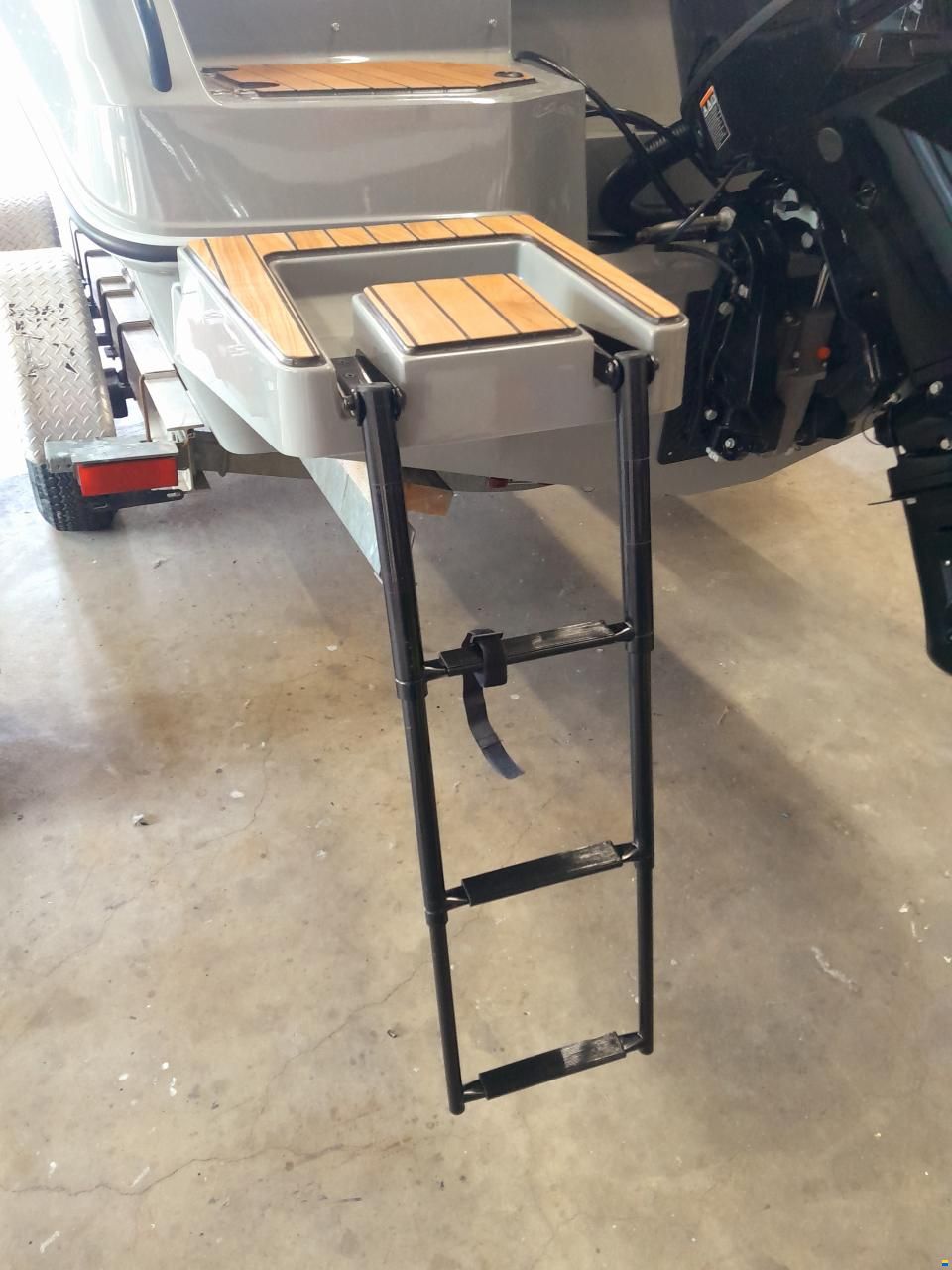 Atlantic Marine Sun Cruiser 630