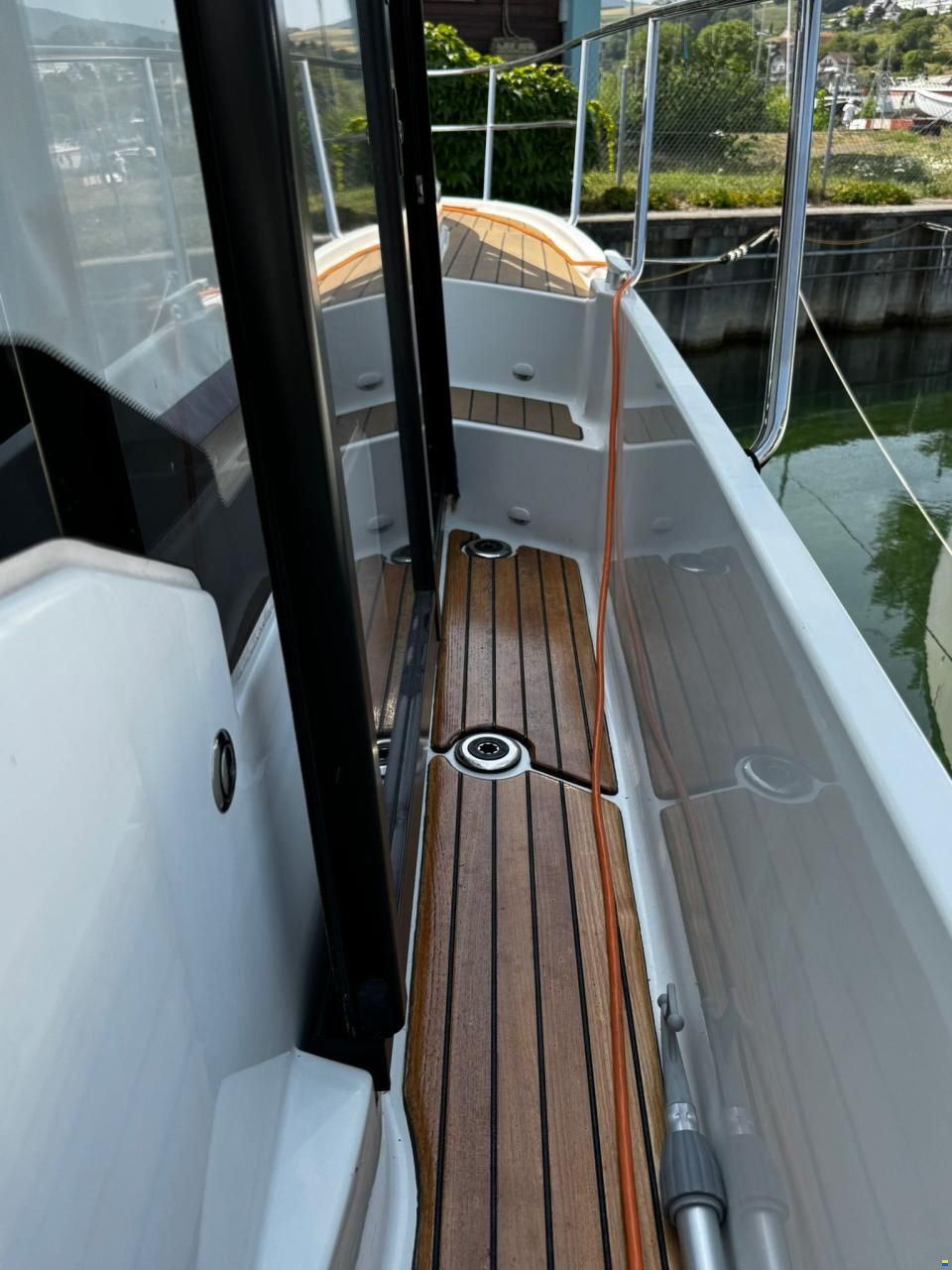 Jeanneau Merry Fisher 895