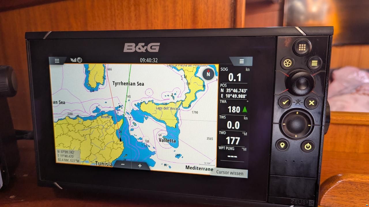Hallberg-Rassy 42-F
