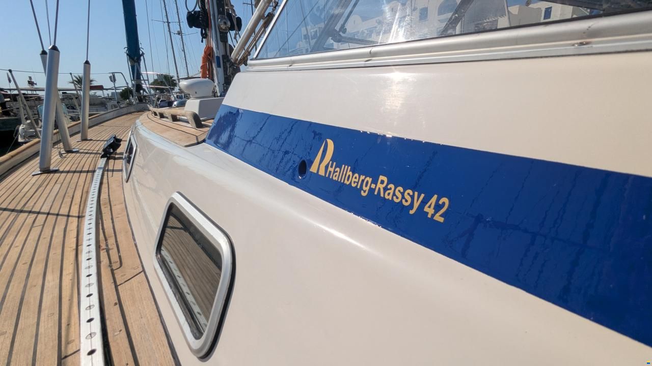Hallberg-Rassy 42-F
