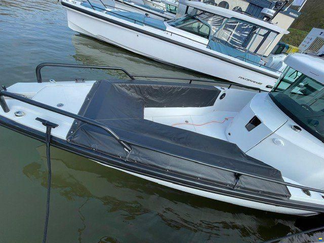 Axopar 28 CABIN BRABUS LINE