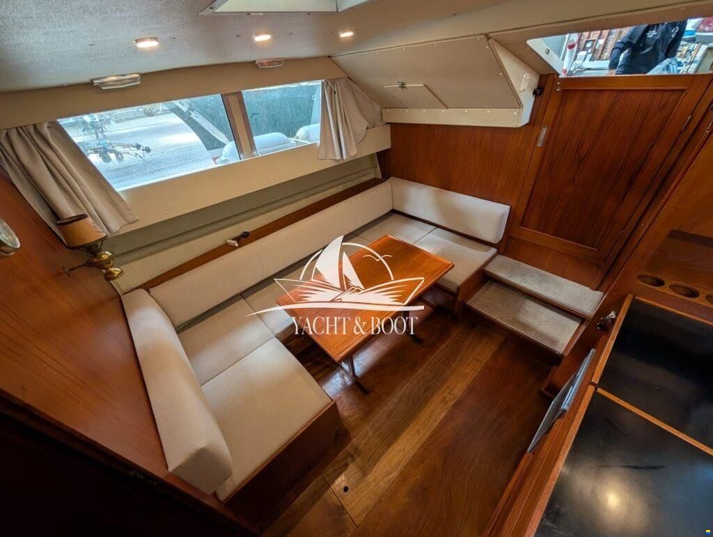 Fjord 30 Cabin
