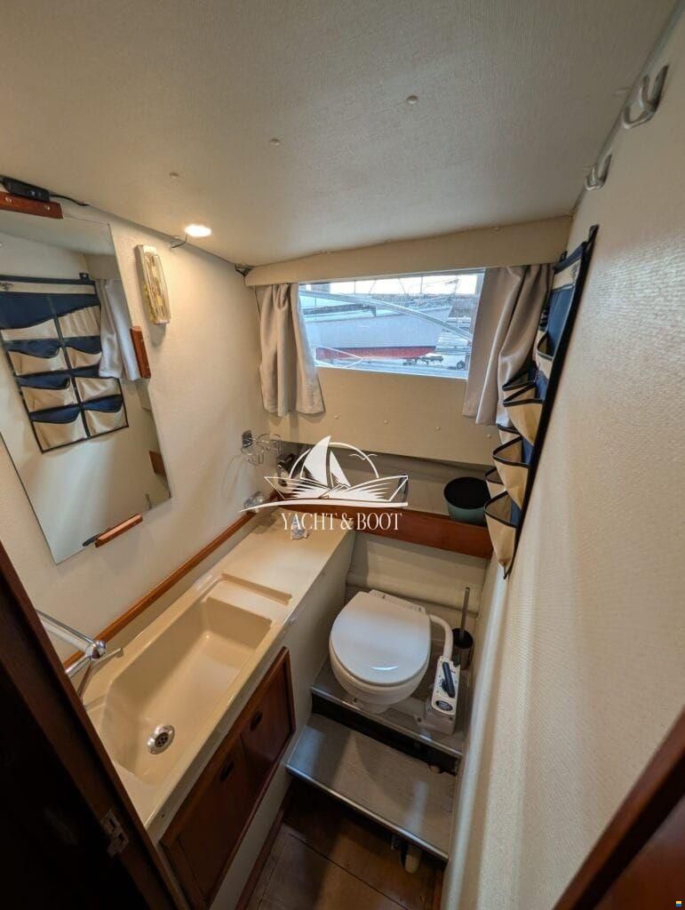 Fjord 30 Cabin
