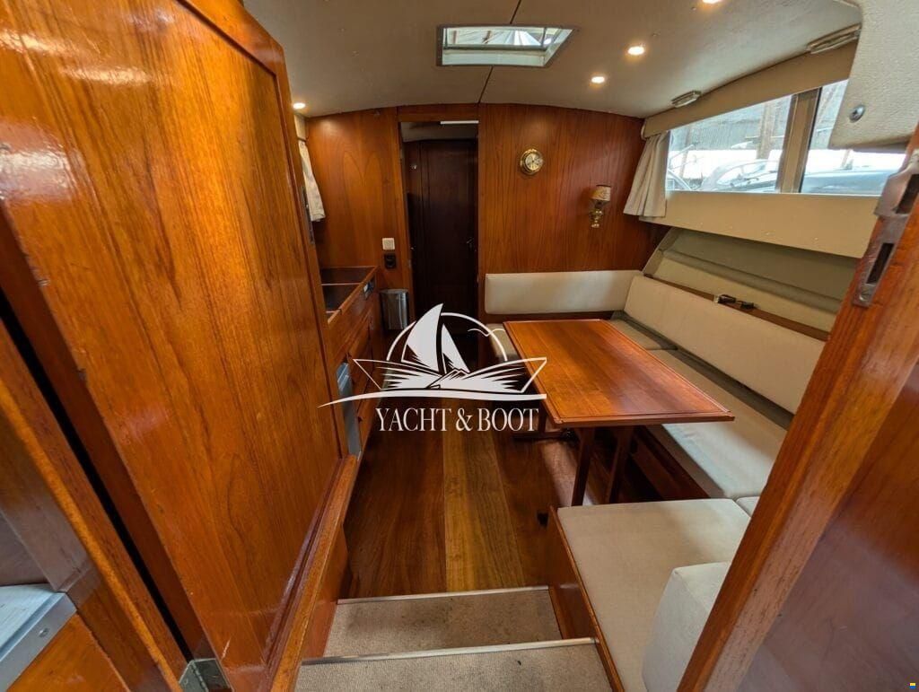Fjord 30 Cabin