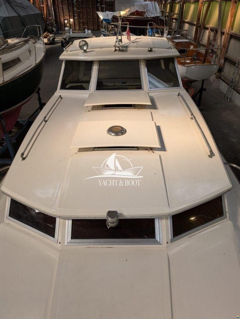 Fjord 30 Cabin
