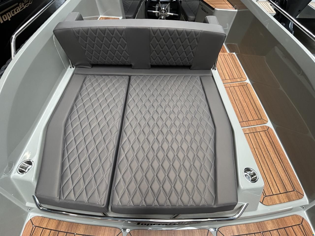 Topcraft 627 Tender