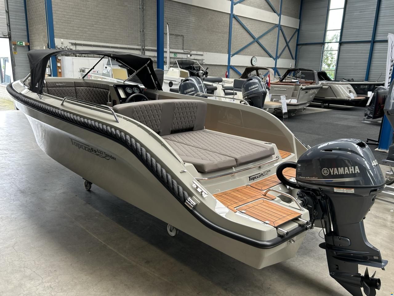 Topcraft 627 Tender