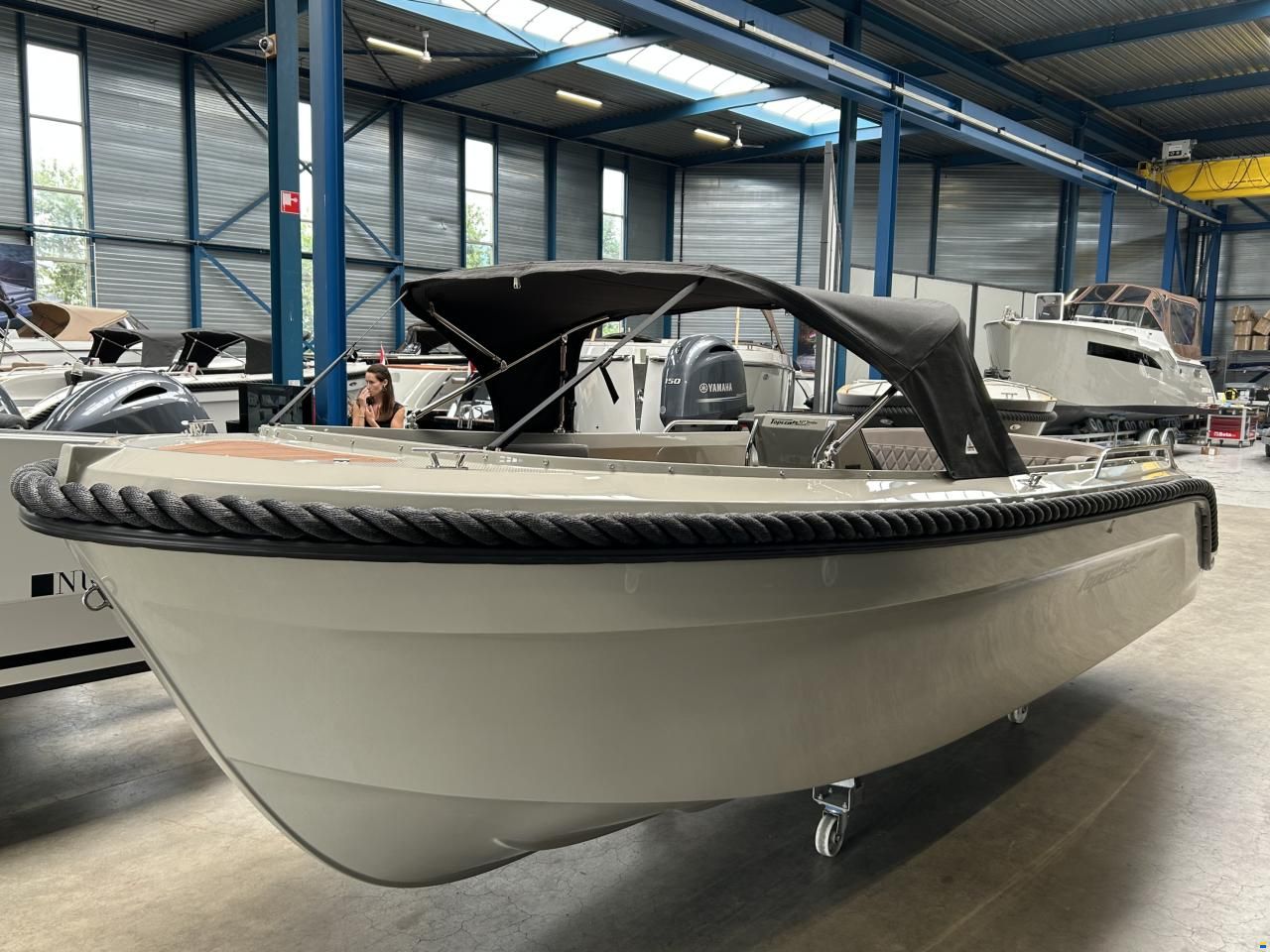 Topcraft 627 Tender